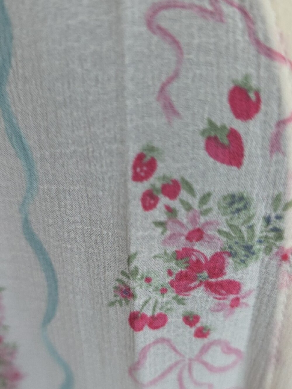 Torrid Cream Kimono with Pink Floral and Light Blue Accents - Picture 4 of 6